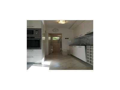 Apartment Lumbarda Resort Apartments - Superior Two bedroom Apartment with Mountain View  E1 - Features photo 6