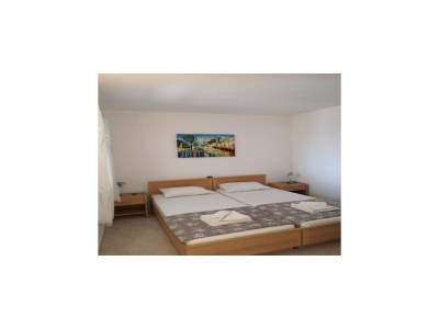 Apartment Lumbarda Resort Apartments - Superior Two bedroom Apartment with Mountain View  E1 - Features photo 8