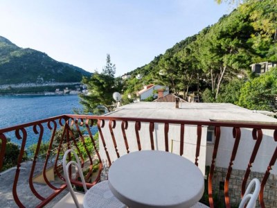 Apartment Guest House Sobra 38 - Double Room with Balcony and External Bathroom 5 - Outdoor photo 3