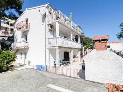 Apartment Guest House Sobra 38 - Double Room with Balcony and External Bathroom 5 - Outdoor photo 7
