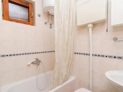 Apartment Guest House Sobra 38 - Double Room with Balcony and External Bathroom 5 - Features photo 25