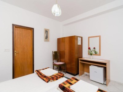 Apartment Guest House Sobra 38 - Double Room with Balcony and External Bathroom 5 - Features photo 31