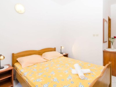 Apartment Guest House Sobra 38 - Double Room with Balcony and External Bathroom 5 - Features photo 37