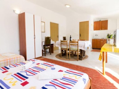 Apartment Guest House Sobra 38 - Double Room with Balcony and External Bathroom 5 - Features photo 43