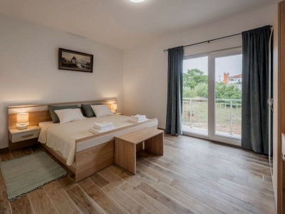 Holiday house Holiday Home Milutin 1 - Four Bedroom Holiday Home with Private Pool - Features photo 17