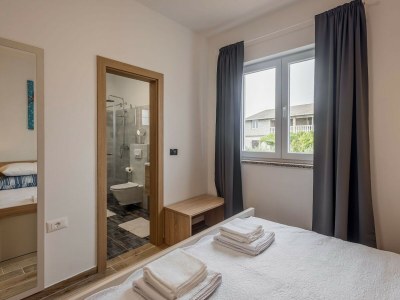 Holiday house Holiday Home Milutin 1 - Four Bedroom Holiday Home with Private Pool - Features photo 21