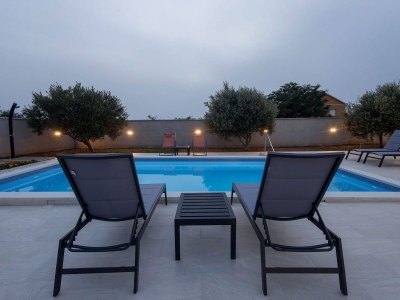 Holiday house Holiday Home Milutin 1 - Four Bedroom Holiday Home with Private Pool - Outdoor photo 34