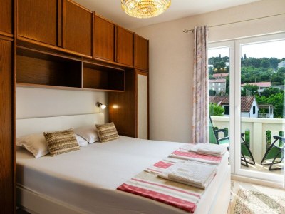 Apartment Elegant Sutivan Apartments with Balcony - Two Bedroom Apartment with Balcony - Features photo 19