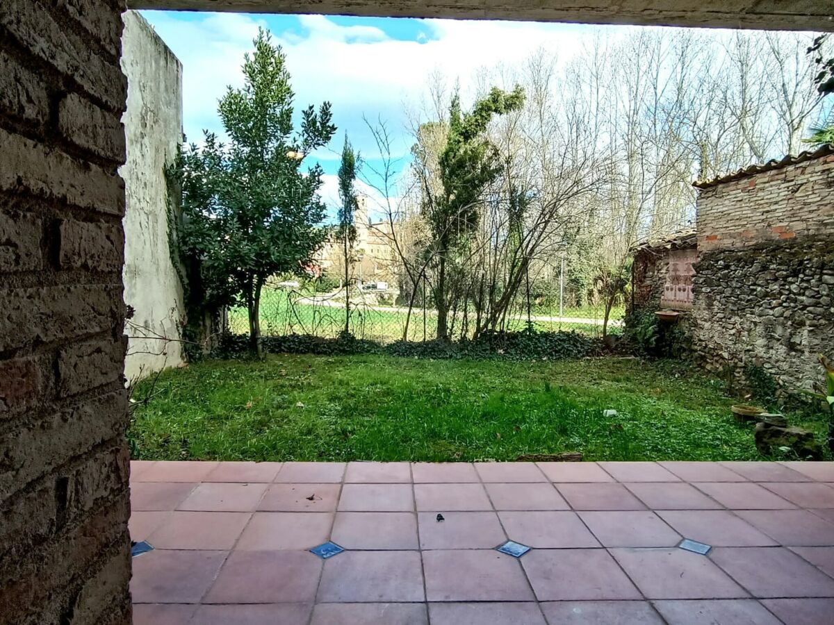 Holiday house Rustic Home in Mieres near Banyoles Lake - Outdoor photo 3