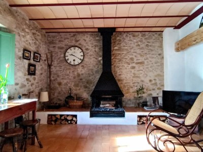 Holiday house Rustic Home in Mieres near Banyoles Lake - Features photo 12