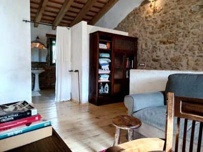 Holiday house Rustic Home in Mieres near Banyoles Lake - Features photo 23