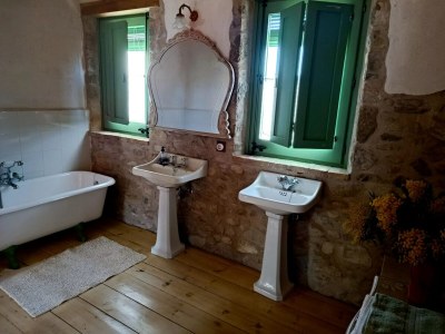 Holiday house Rustic Home in Mieres near Banyoles Lake - Features photo 36
