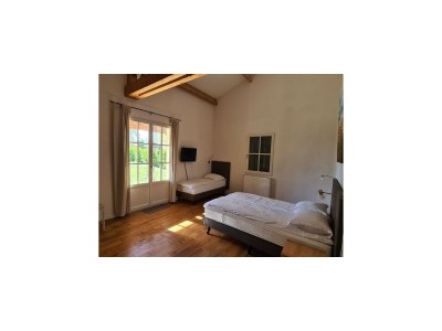 Holiday park Bungalow in Lanzac with Panoramic Views - Features photo 13