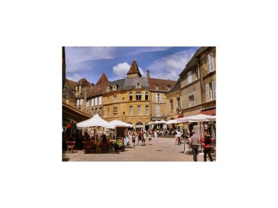 Holiday park Bungalow in Lanzac with Panoramic Views - Environment photo 25