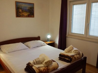 Apartment Beach House Žuljana - Two Bedroom Apartment with Terrace 2 - Features photo 10