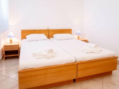 Apartment Lumbarda Resort Apartments - Comfort One Bedroom Apartment  C2 - Features photo 13