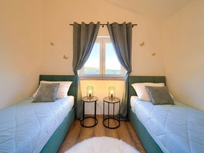 Apartment Two Bedroom Apartment with Terrace and Sea View - Features photo 7