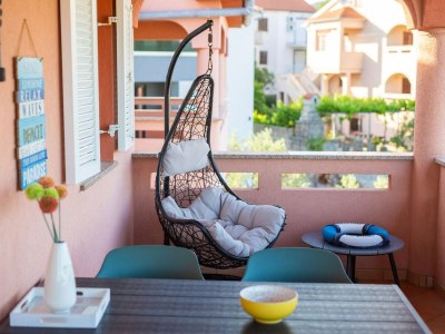 Apartment Two Bedroom Apartment with Terrace and Sea View - Outdoor photo 27