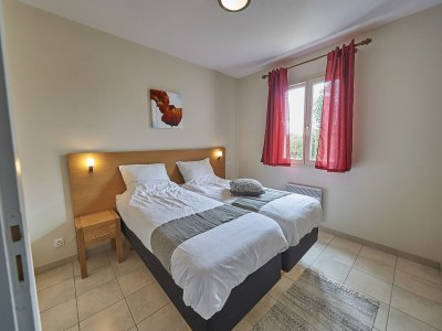 Holiday park Villa in Lanzac mit privatem Garten - Features photo 8