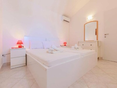 Apartment Lumbarda Resort Apartments - Superior One bedroom Apartment  E3 - Features photo 24