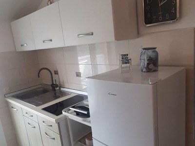 Apartment One Bedroom Apartment with Balcony and Sea View - Features photo 23