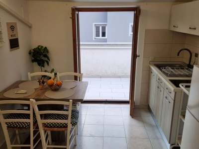 Apartment One Bedroom Apartment with Balcony and Sea View - Features photo 26