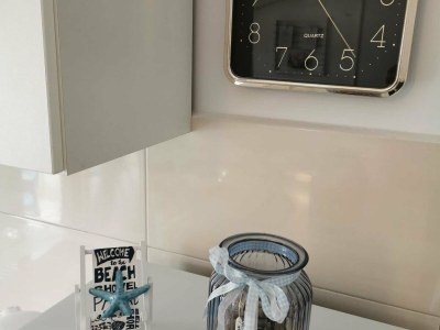 Apartment One Bedroom Apartment with Balcony and Sea View - Features photo 27