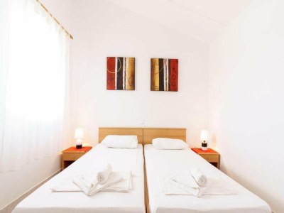 Apartment Lumbarda Resort Apartments - Superior One bedroom Apartment  E4 - Features photo 21