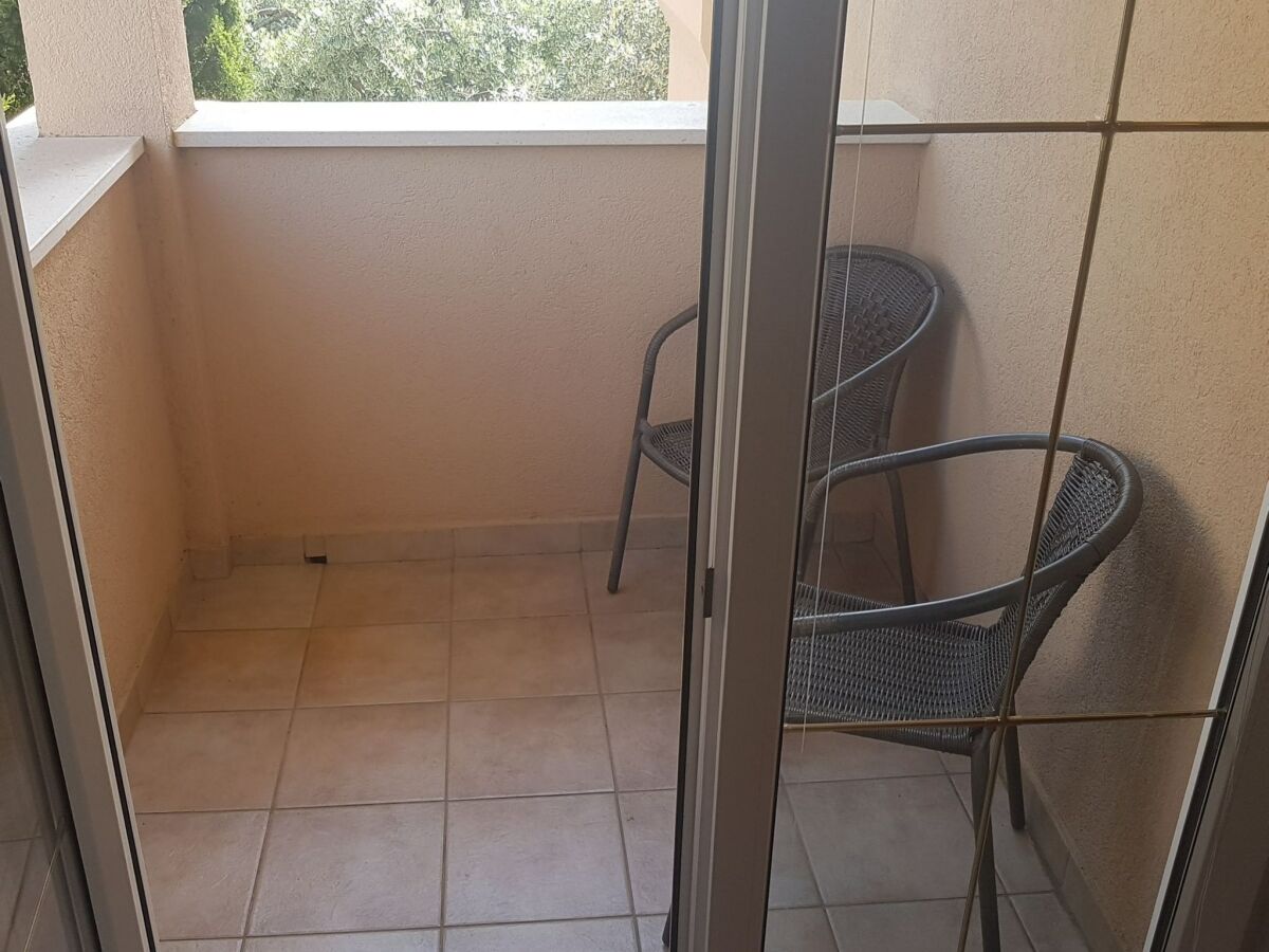 Apartment Apartments Danijela & Vlado - Three Bedroom Apartment With Balcony and Garden View - Outdoor photo 3