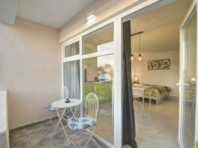 Apartment Studio Apartment with Terrace Leona - Outdoor photo 6