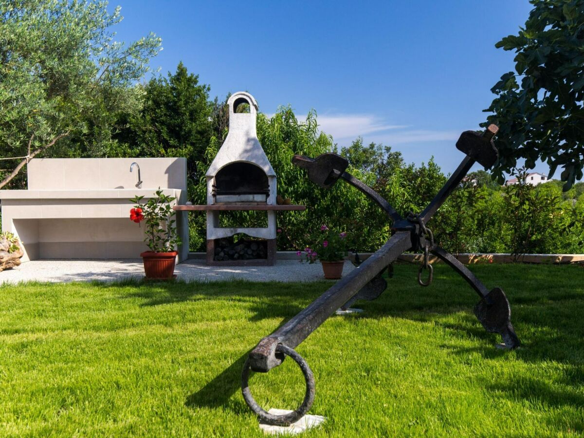 Apartment Standard Two Bedroom Apartment with Balcony and Pool - Outdoor photo 2