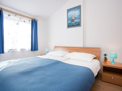 Apartment Standard Two Bedroom Apartment with Balcony and Pool - Features photo 12