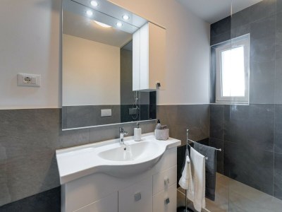 Apartment Apartment Baricevic - Two Bedroom Apartment with Balcony - Features photo 7