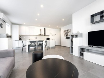 Apartment Apartment Baricevic - Two Bedroom Apartment with Balcony - Features photo 10