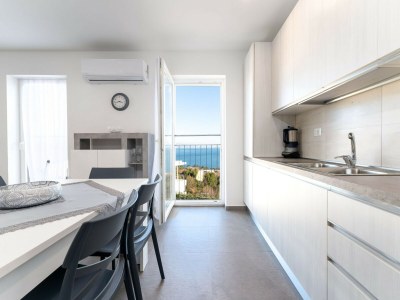 Apartment Apartment Baricevic - Two Bedroom Apartment with Balcony - Features photo 26