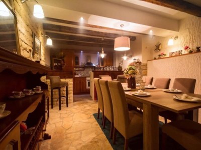 Villa Villa Diana - Six Bedroom Villa with Private Pool - Features photo 38