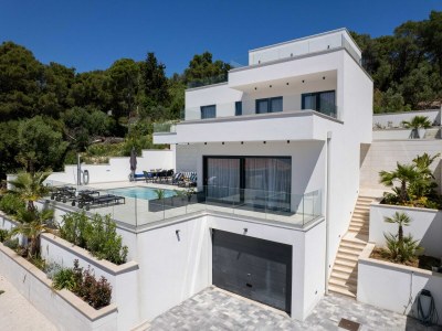 Villa Villa Oasis - Five Bedroom Villa with Private Pool in Trogir Area - Villa