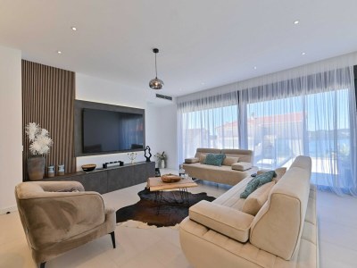 Villa Villa Oasis - Five Bedroom Villa with Private Pool - Features photo 25