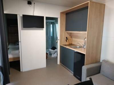 caravan Standard Two Bedroom Mobile Home with Sea View and Terrace - Features photo 18
