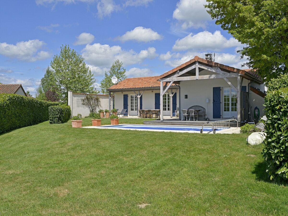Holiday park Villa in Frankreich mit Pool