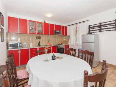 Apartment Apartment MAKS - 2 Bedroom - Features photo 12