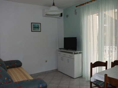 Apartment Apartments Dana - One Bedroom Apartment 2 - Features photo 6