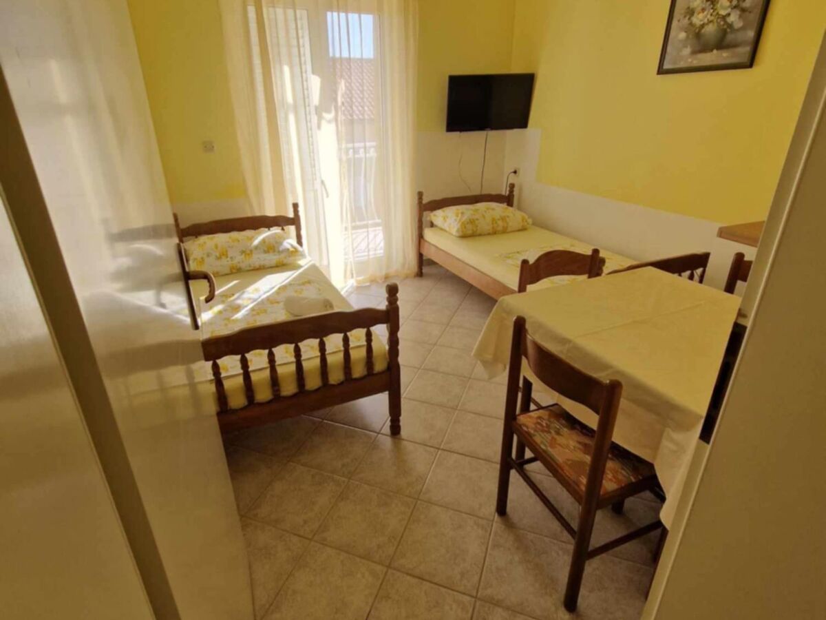 Apartment Apartments Dana - One Bedroom Apartment 5 - Features photo 4