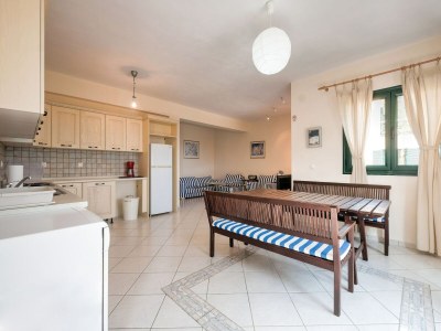 Villa Villa in Pera Melana near Kissakas Beach - Features photo 16