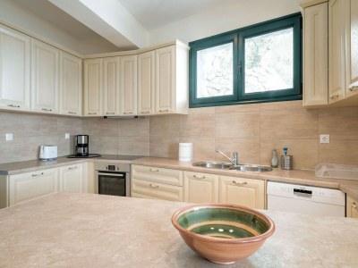 Villa Villa by Kissakas Beach with Sea Views - Features photo 26