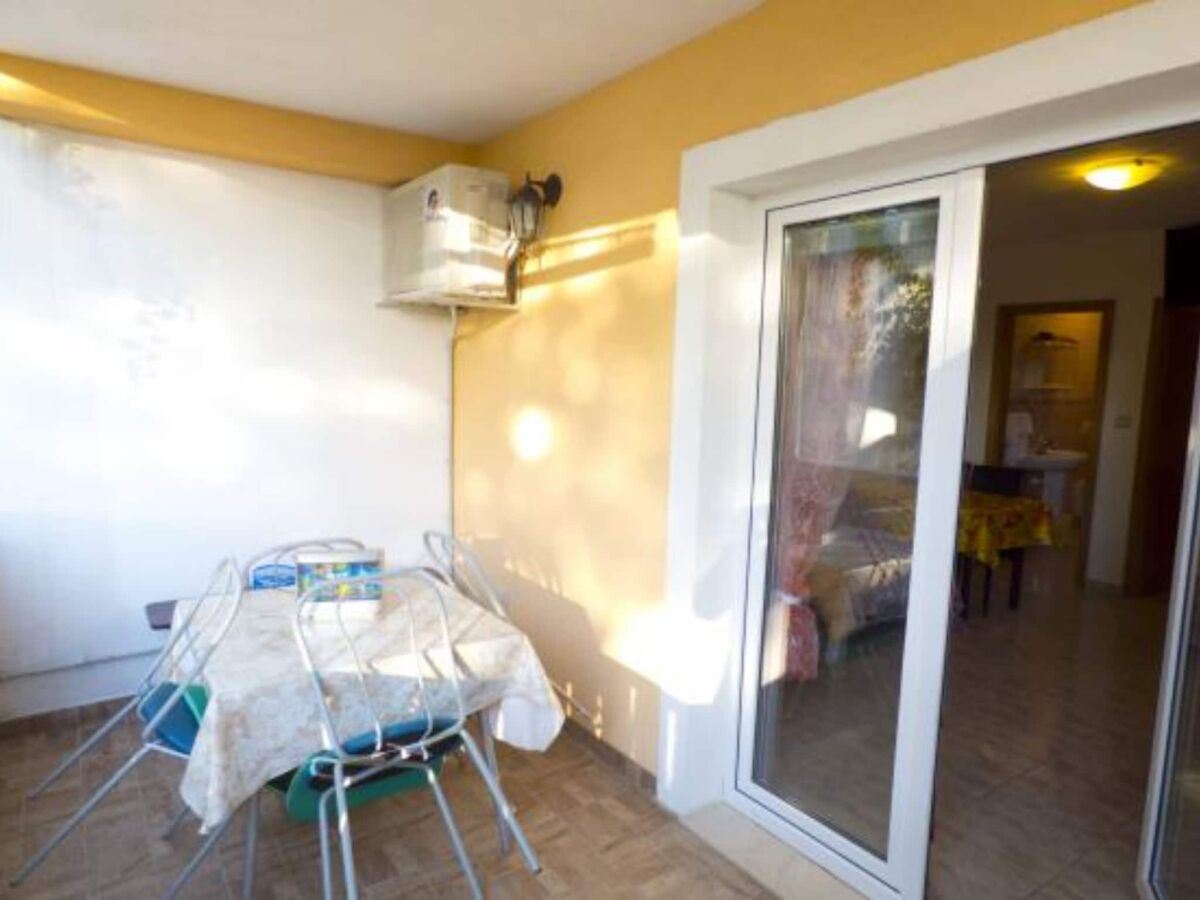 Apartment Beachfront Apartments Plaža - One Bedroom Apartment A3 - Outdoor photo 2