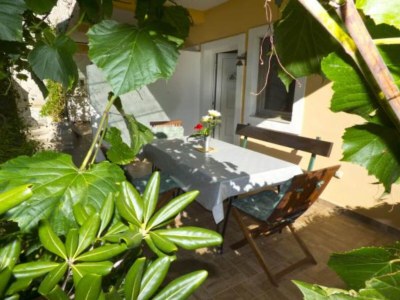 Apartment Beachfront Apartments Plaža - Two Bedroom Apartment A4 in Hvar - Apartment