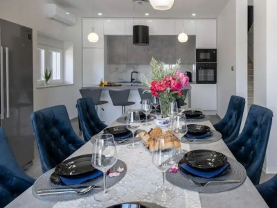 Villa Villa Stipea - Four Bedroom Villa with Swimming Pool - Features photo 14