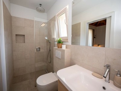 Villa Villa Ivić-Two Bedroom Villa with Swimming Pool - Features photo 23