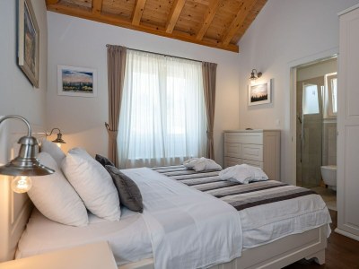 Villa Villa Ivić-Two Bedroom Villa with Swimming Pool - Features photo 32